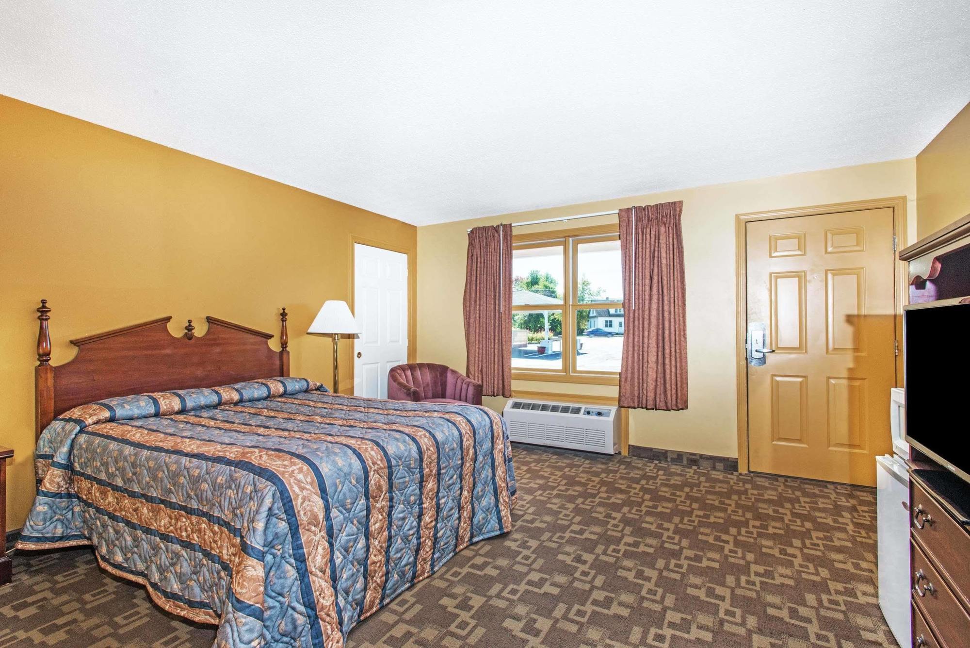 Knights Inn Hadley Extérieur photo